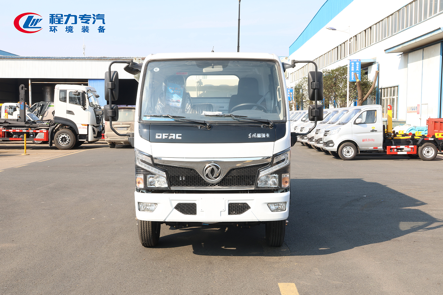 東風福瑞卡F6高位自裝卸式垃圾車